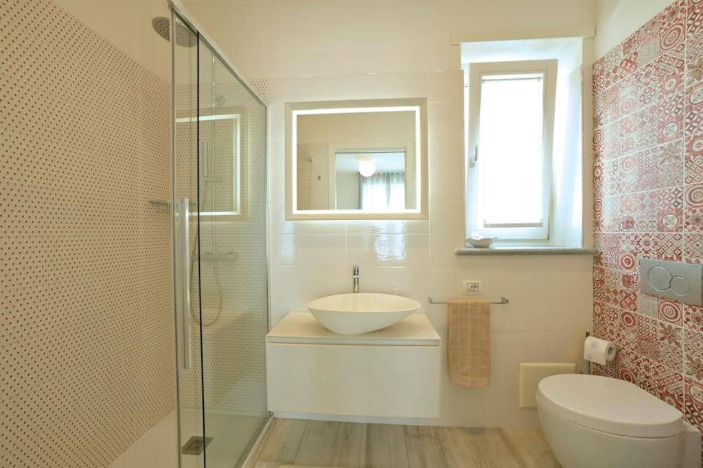 Luxury Apartament Con Garage Vista Mare Alassio Per 6 Persone Экстерьер фото